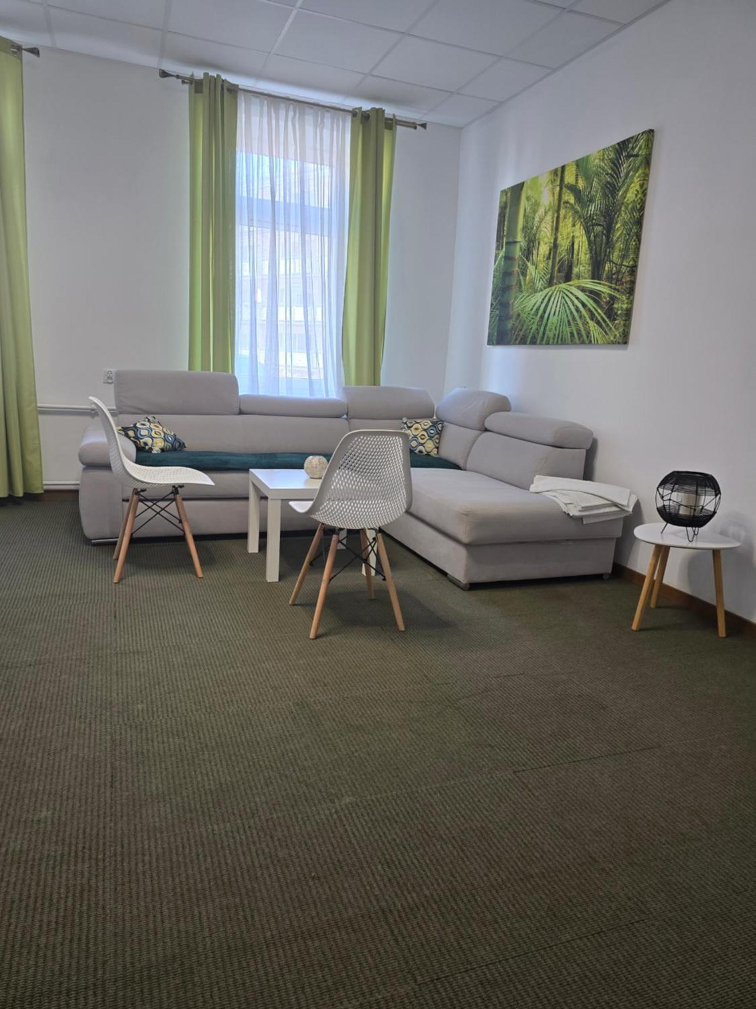 Hostel Krosnienska 12 Zielona Góra Exteriör bild